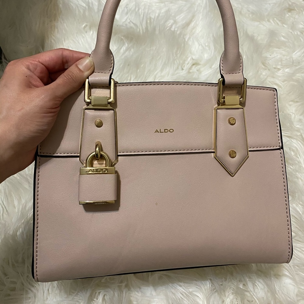 *sold* Aldo handbag